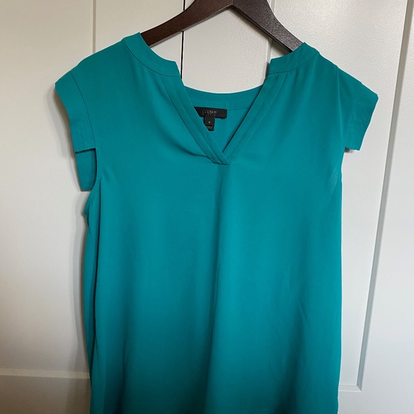 J.Crew V-Neck Top in Teal - Picture 2 of 7